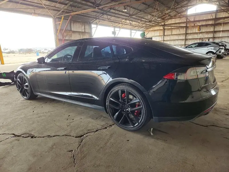 2015 TESLA MODEL S 85  
