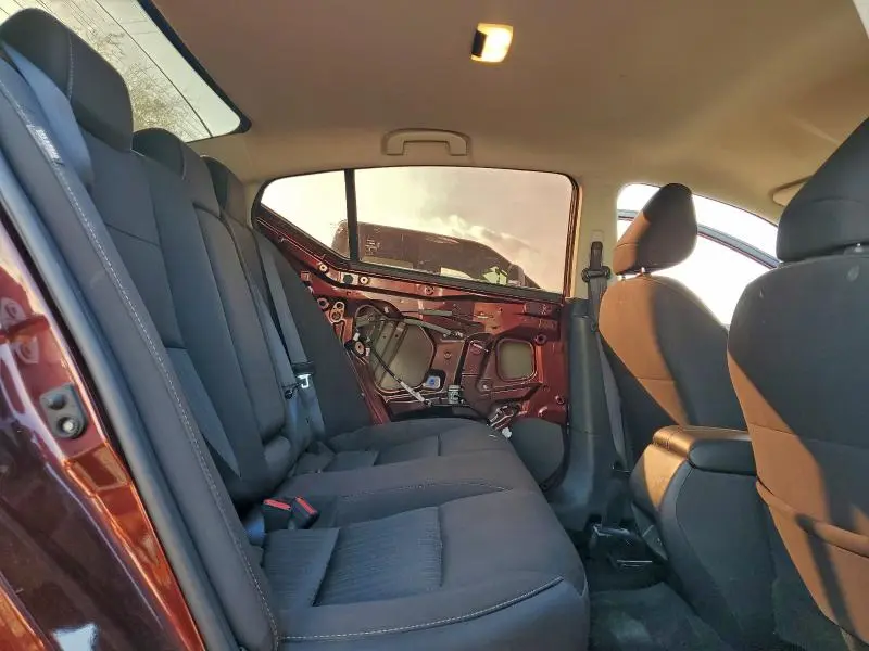 2024 NISSAN ALTIMA SV  