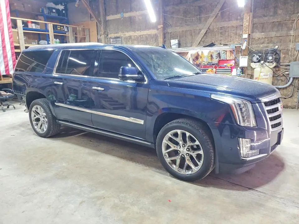 2017 CADILLAC ESCALADE ESV PREMIUM LUXURY  