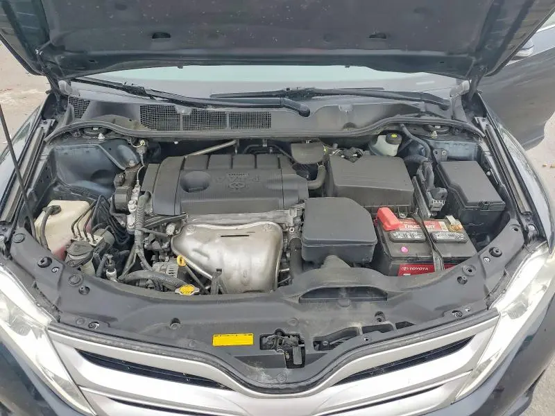 2015 TOYOTA VENZA LE  