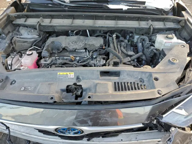 2023 TOYOTA HIGHLANDER HYBRID LE  