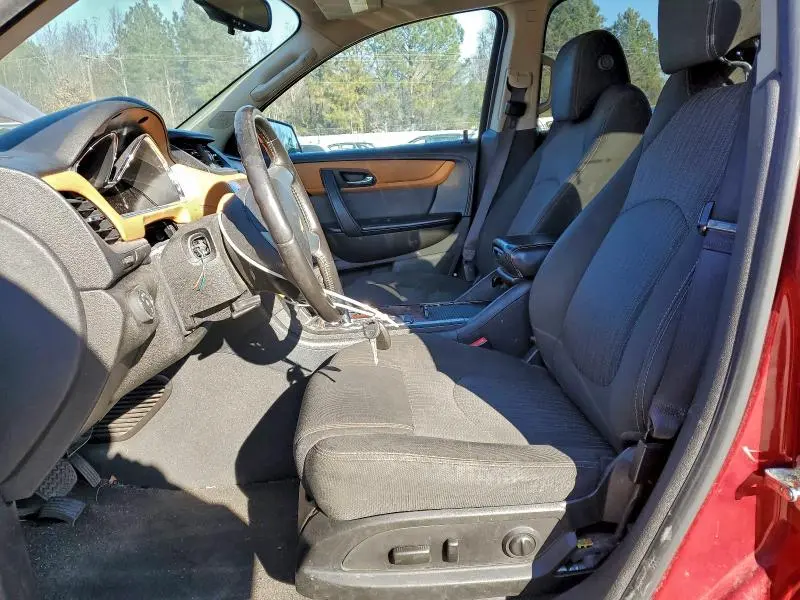 2013 CHEVROLET TRAVERSE LT  