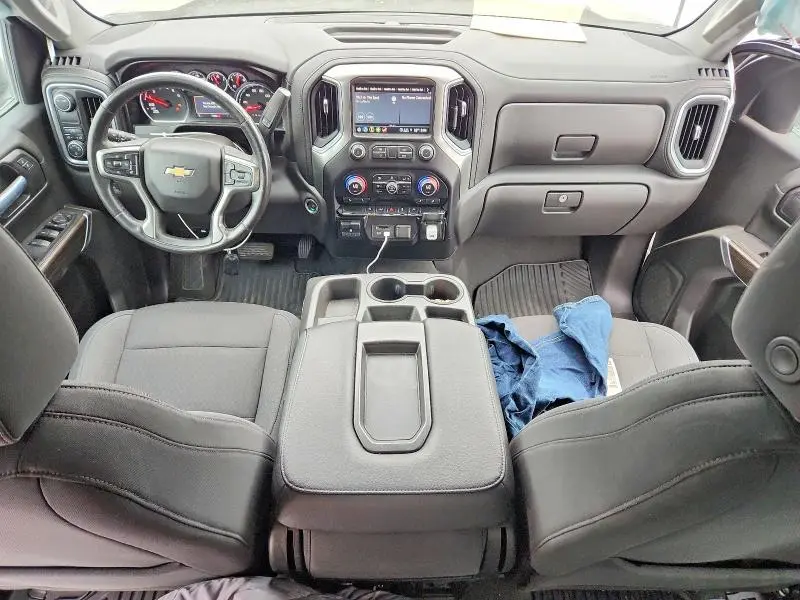 2021 CHEVROLET SILVERADO C1500 LT  