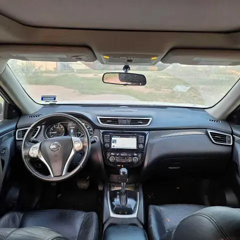 2015 NISSAN ROGUE SL  