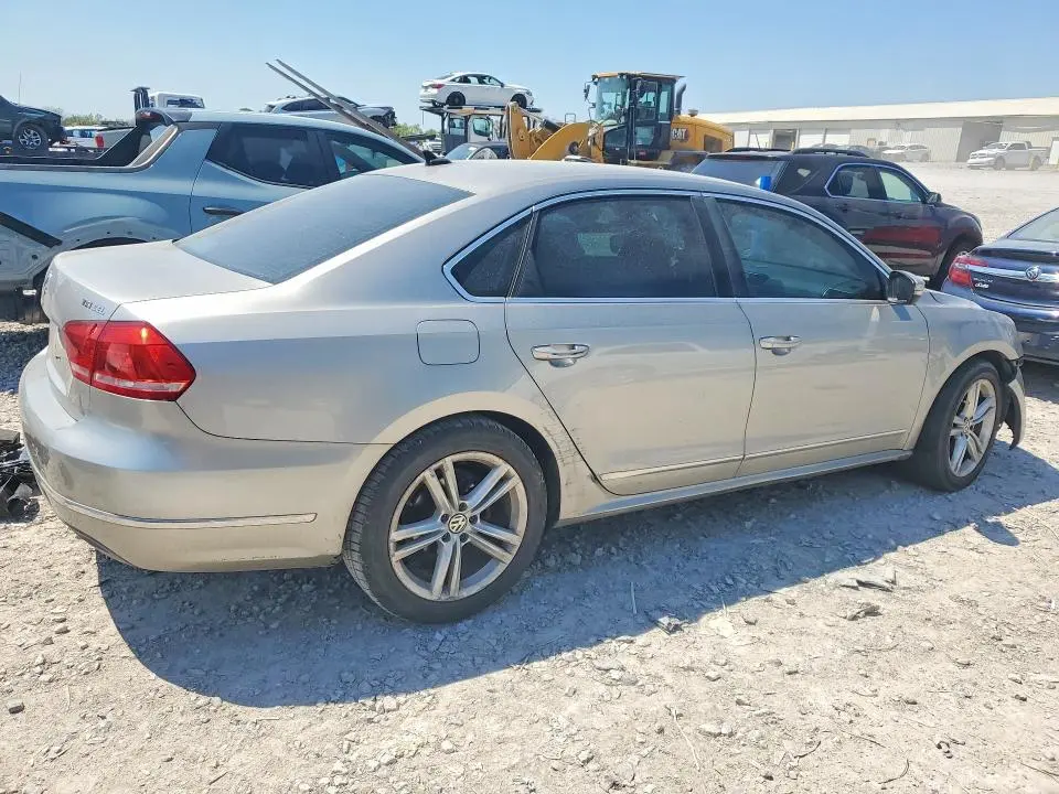 2014 VOLKSWAGEN PASSAT SEL  