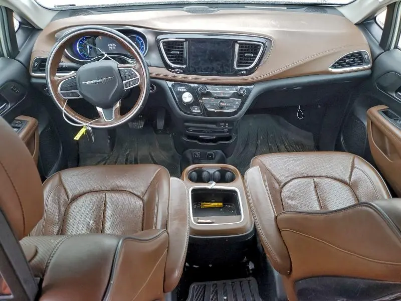 2019 CHRYSLER PACIFICA HYBRID LIMITED  