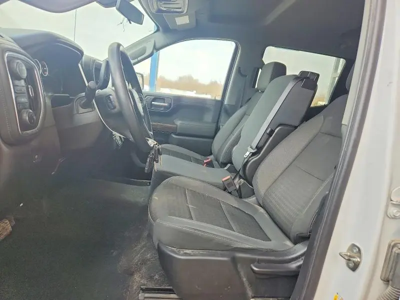 2020 CHEVROLET SILVERADO K1500 LT  