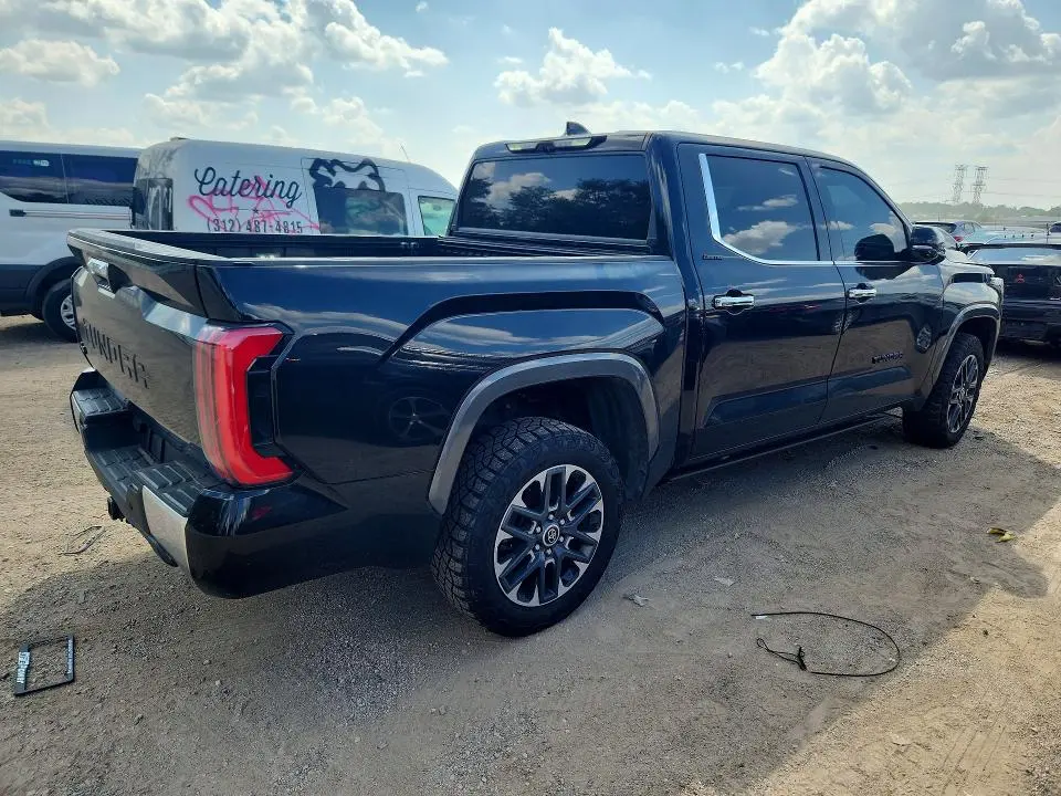 2022 TOYOTA TUNDRA CREWMAX LIMITED  