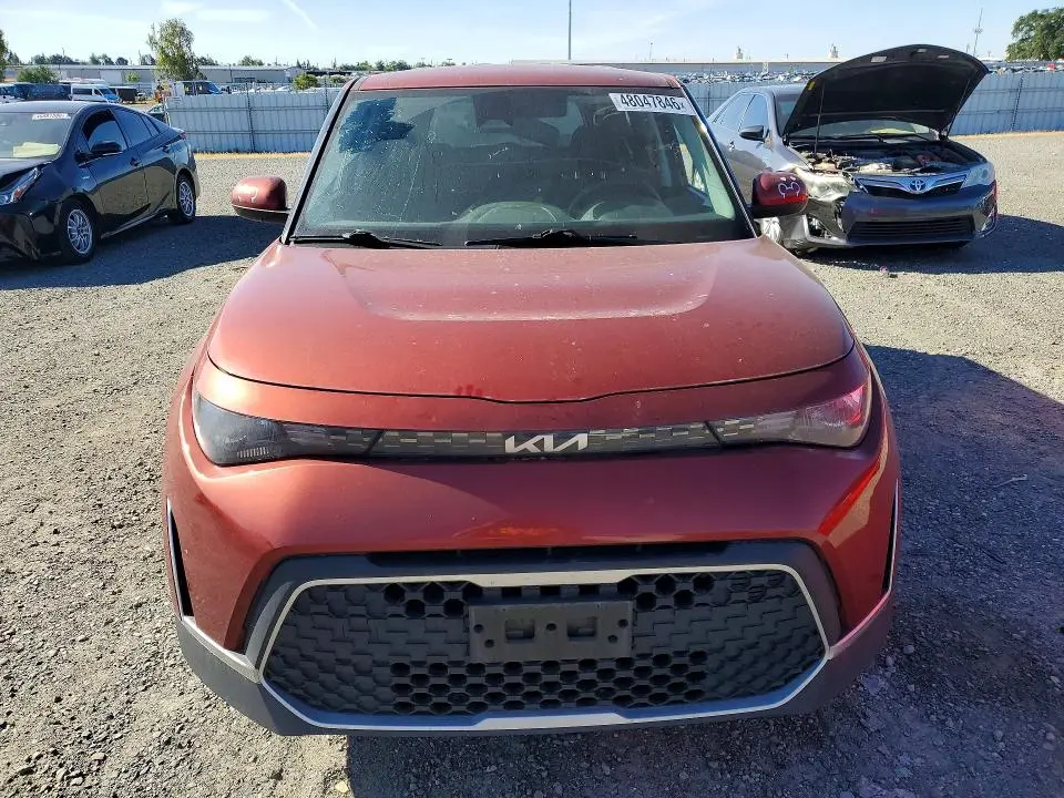 2023 KIA SOUL LX  