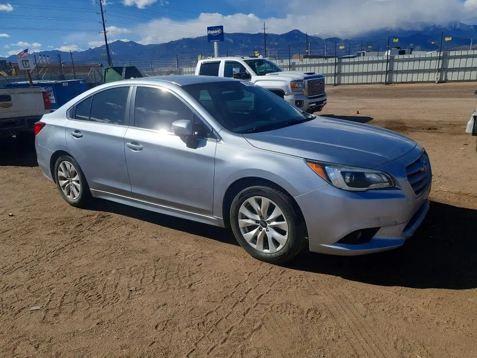 2016 SUBARU LEGACY   