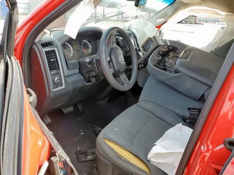 2015 RAM 1500 ST