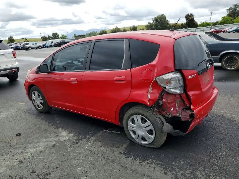 2010 HONDA FIT   
