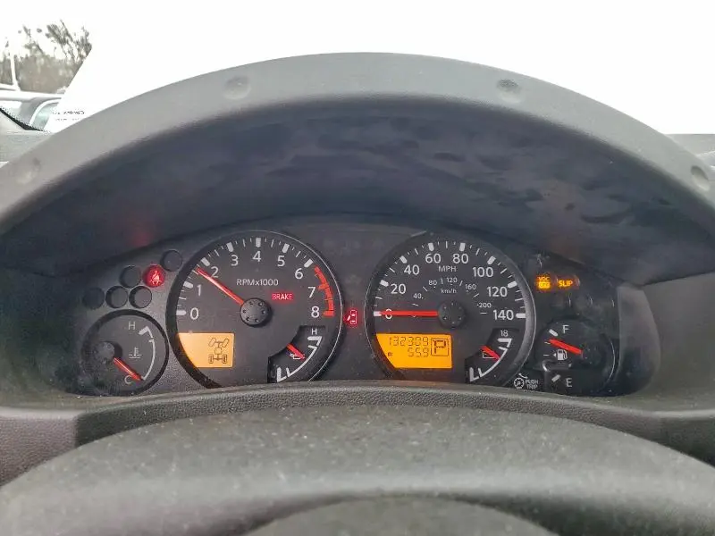 2011 NISSAN FRONTIER SV  