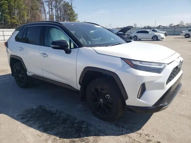 2024 TOYOTA RAV4 XSE
