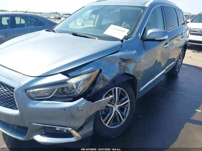 2019 INFINITI QX60 LUXE