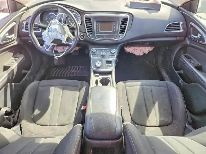 2016 CHRYSLER 200 LX  