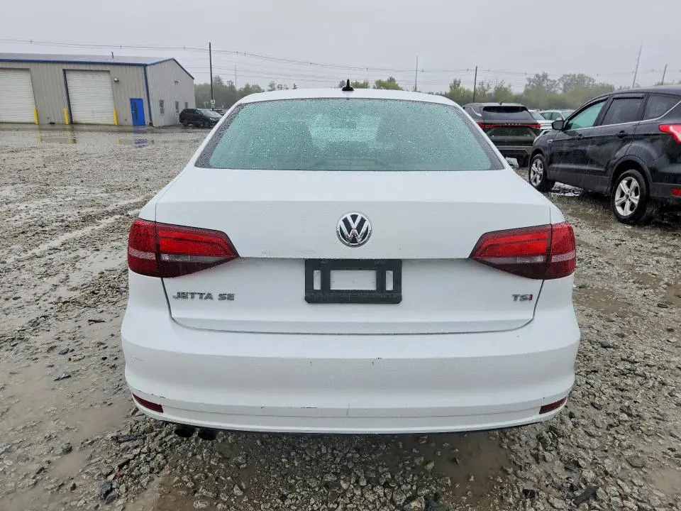 2017 VOLKSWAGEN JETTA SE  