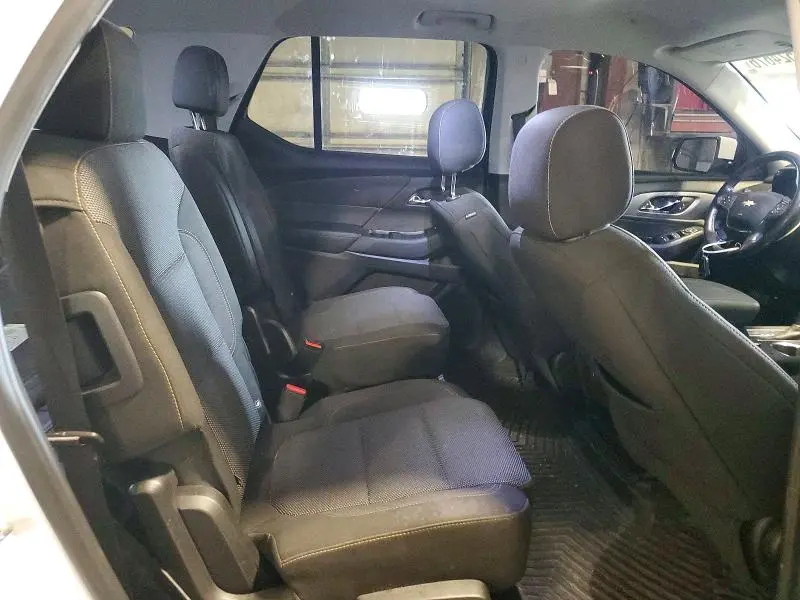 2019 CHEVROLET TRAVERSE LT  