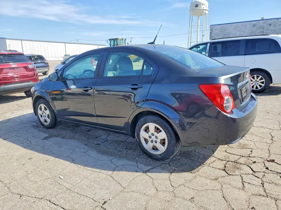2014 CHEVROLET SONIC LS  