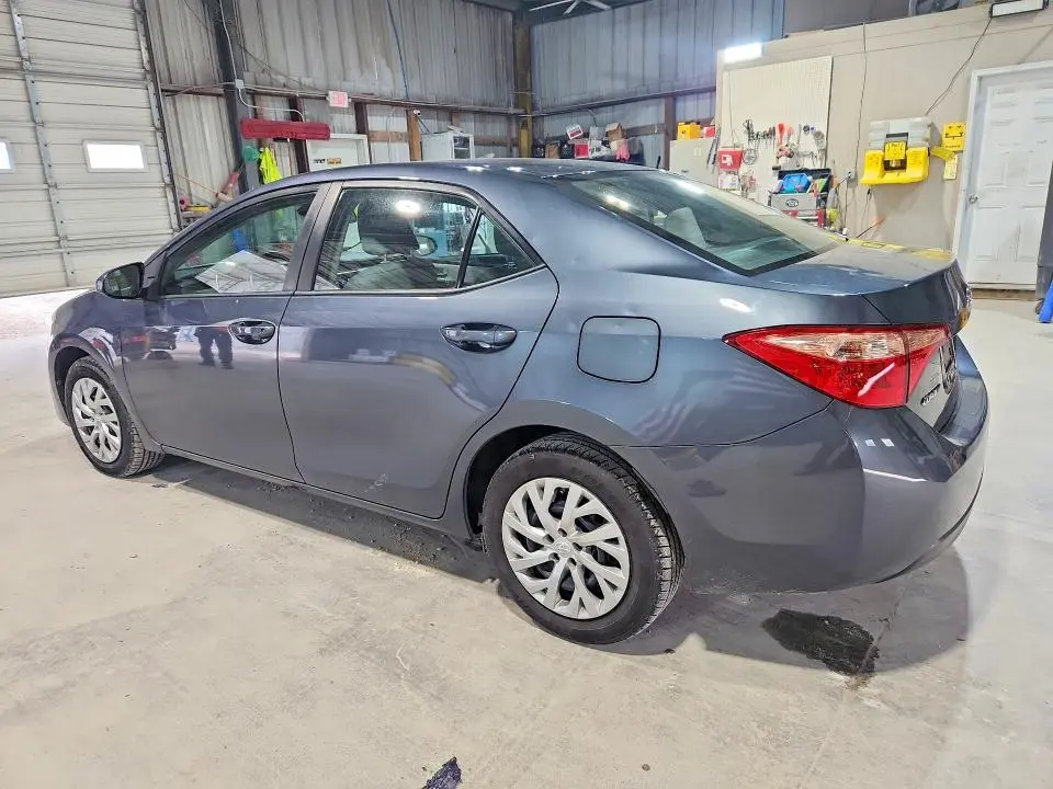 2018 TOYOTA COROLLA LE  