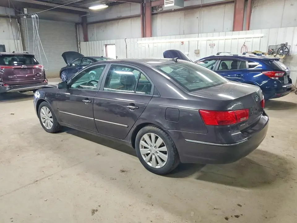 2010 HYUNDAI SONATA LIMITED  