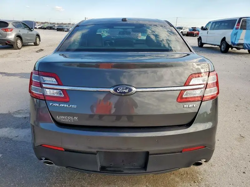 2018 FORD TAURUS SEL