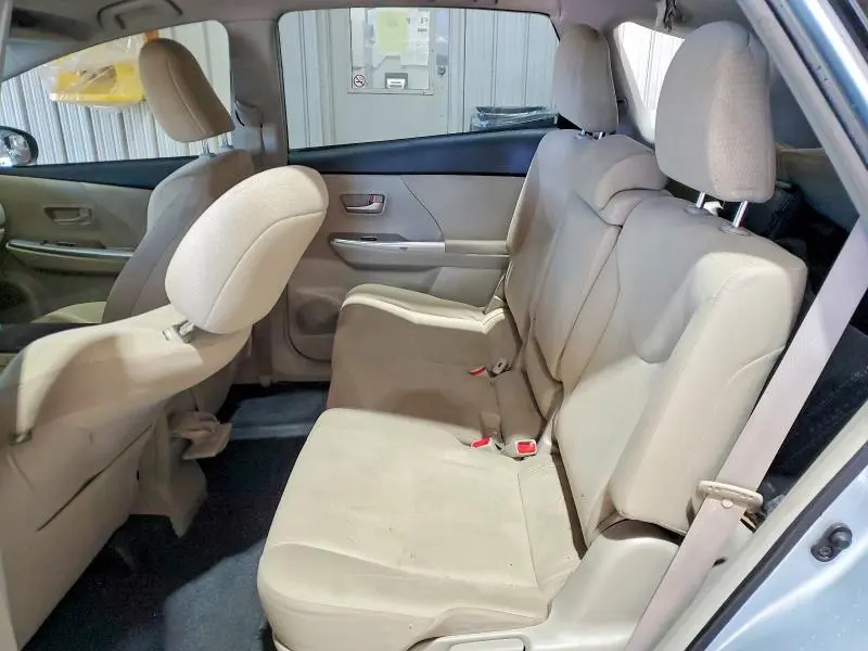 2012 TOYOTA PRIUS V TWO  