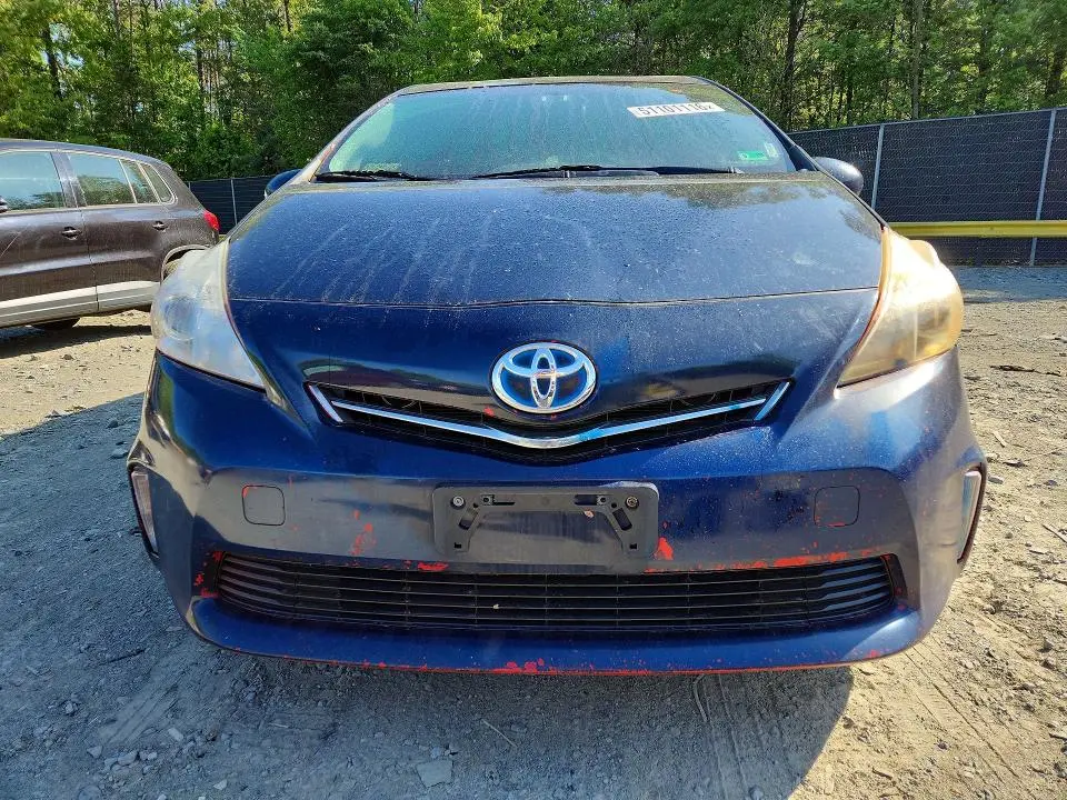 2014 TOYOTA PRIUS V TWO  