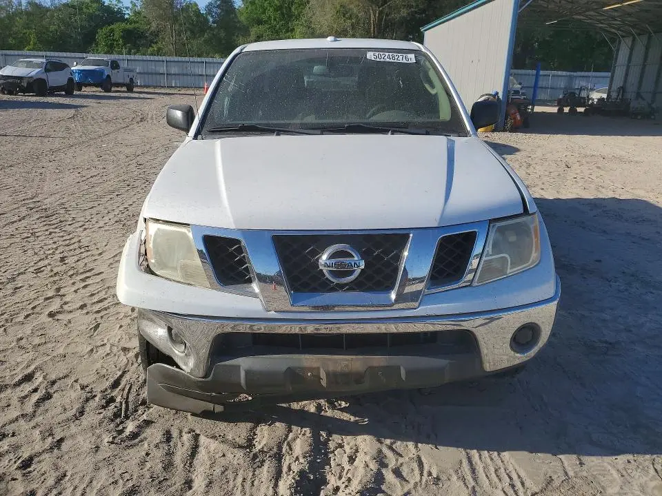 2011 NISSAN FRONTIER S  