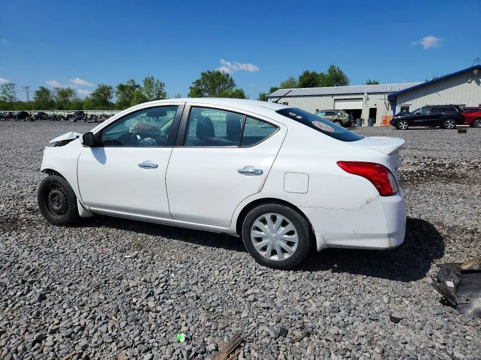2015 NISSAN VERSA 1.6 SV  