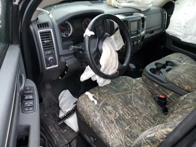 2014 RAM 1500 SLT  
