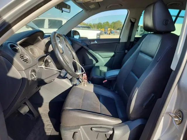 2014 VOLKSWAGEN TIGUAN S