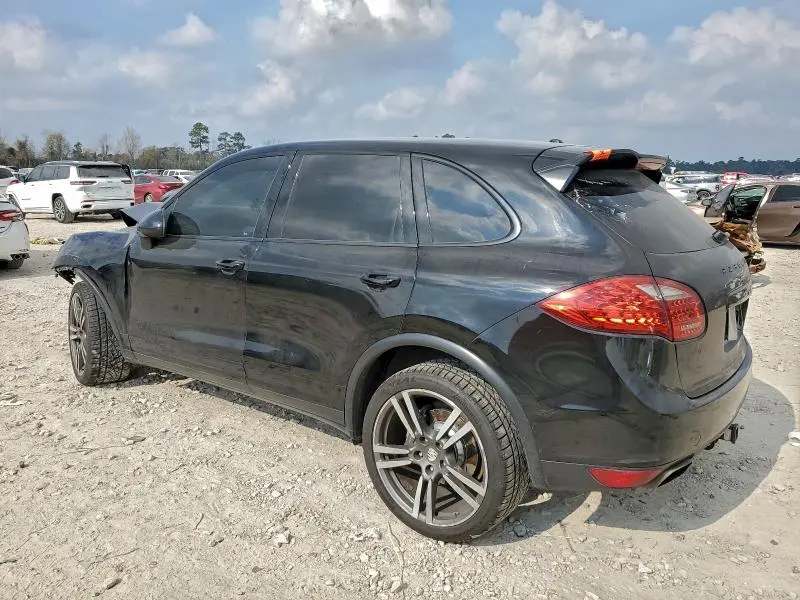 2012 PORSCHE CAYENNE   