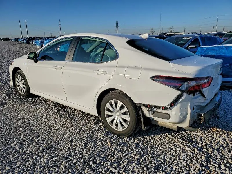 2021 TOYOTA CAMRY LE  
