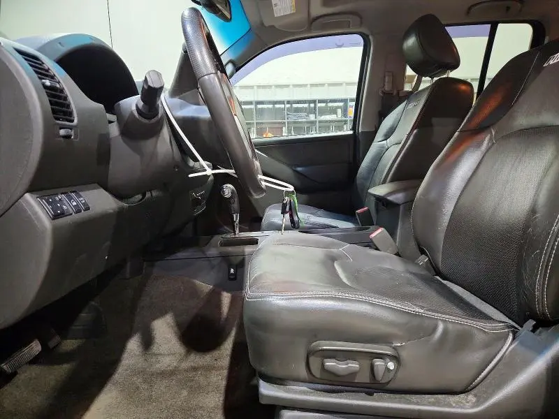 2014 NISSAN FRONTIER PRO-4X  