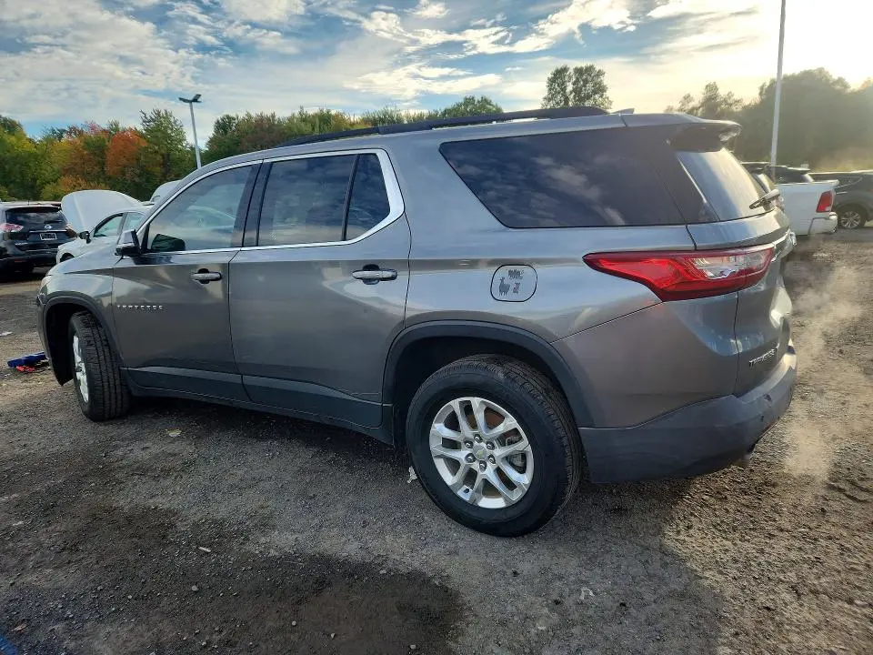 2020 CHEVROLET TRAVERSE LT  