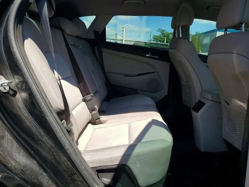 2017 HYUNDAI TUCSON   