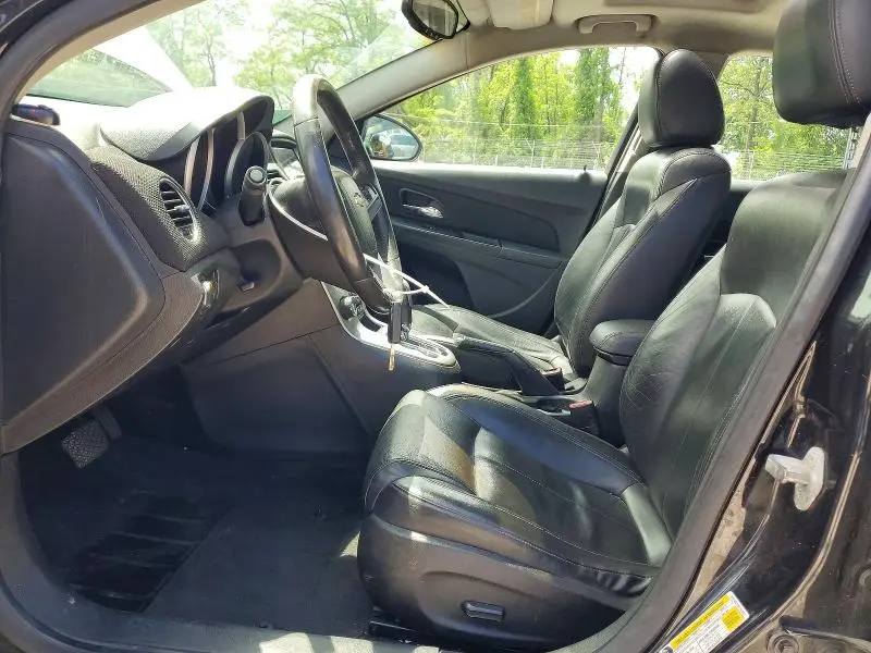 2011 CHEVROLET CRUZE LT  