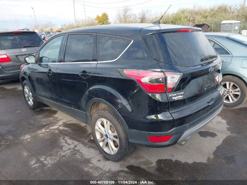 2017 FORD ESCAPE SE