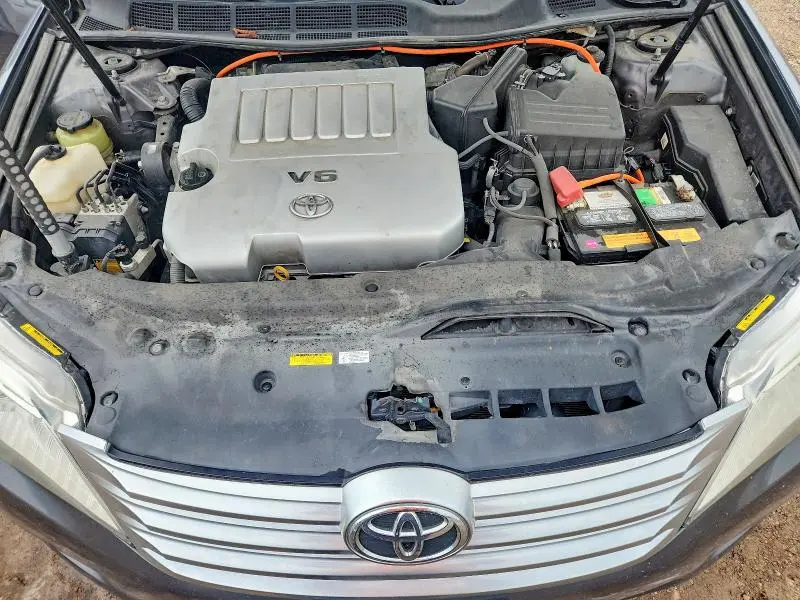 2011 TOYOTA AVALON LIMITED  