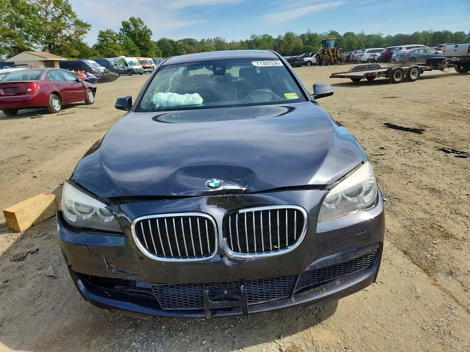 2014 BMW 750 LXI  