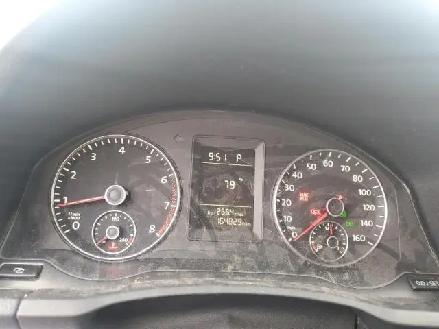 2010 VOLKSWAGEN JETTA S  