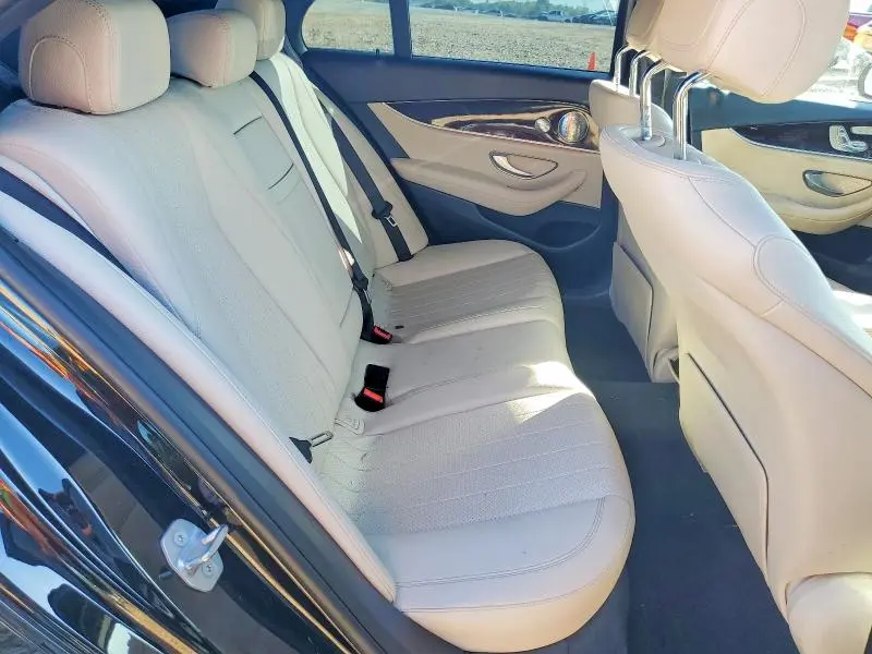 2017 MERCEDES-BENZ E 300 4MATIC  