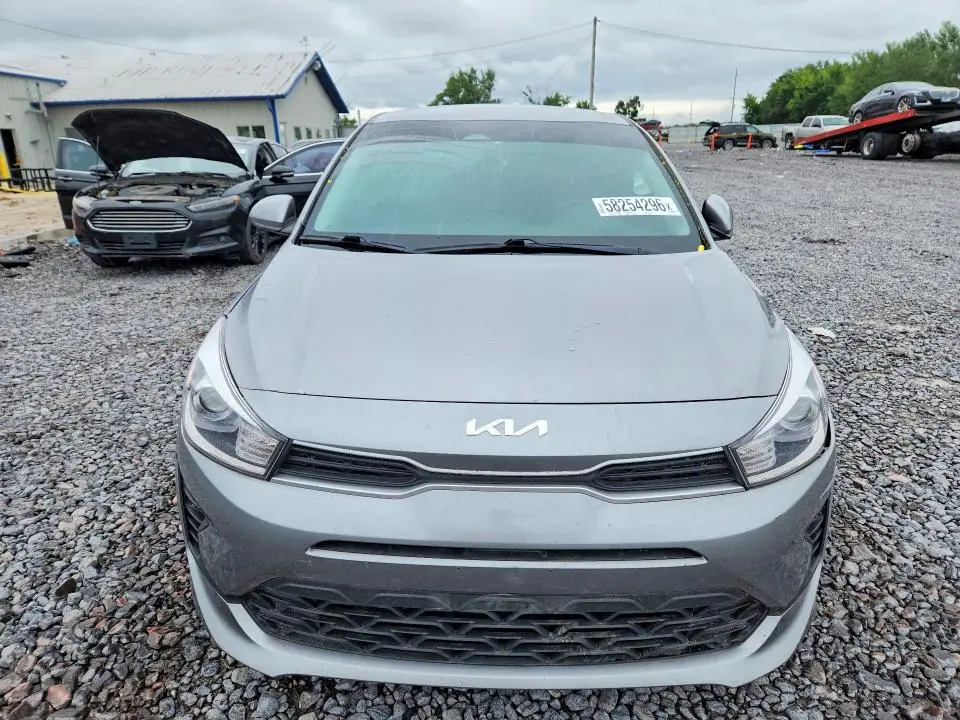 2023 KIA RIO S  