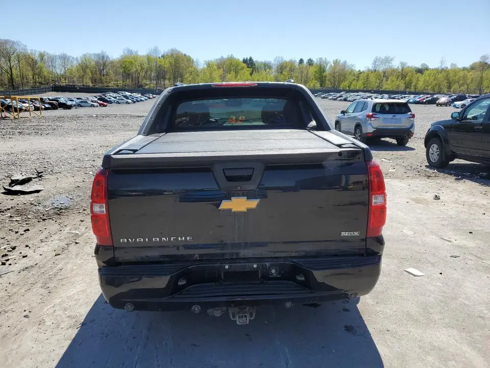 2012 CHEVROLET AVALANCHE LT  