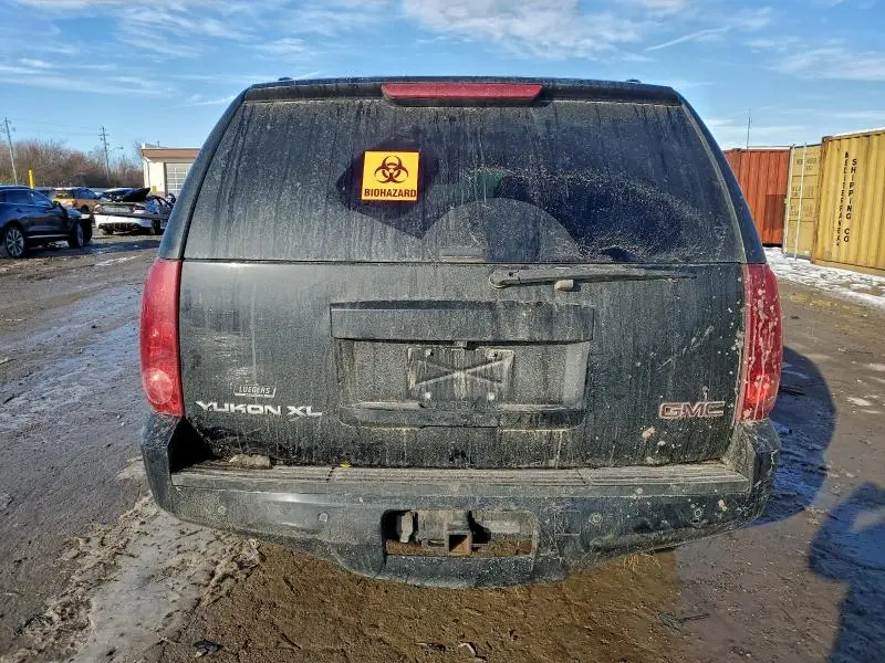 2014 GMC YUKON XL K1500 SLT  