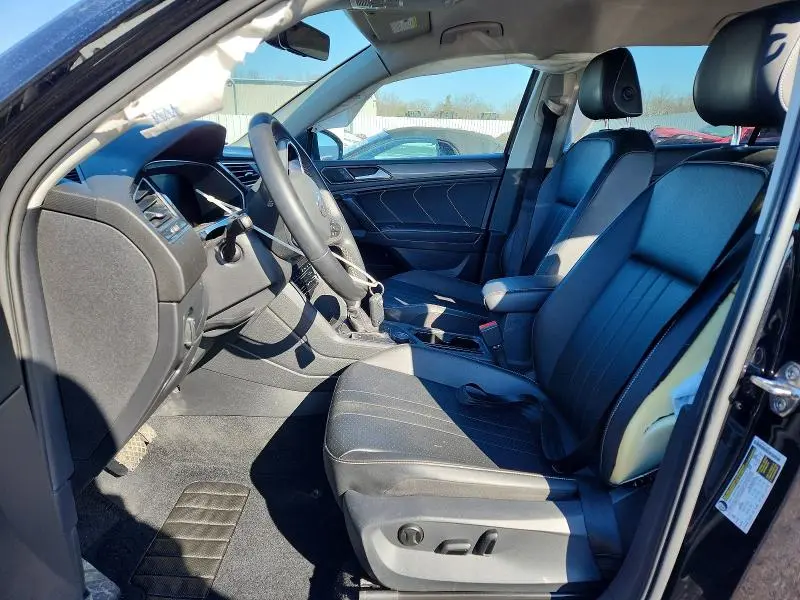 2022 VOLKSWAGEN TIGUAN SE  