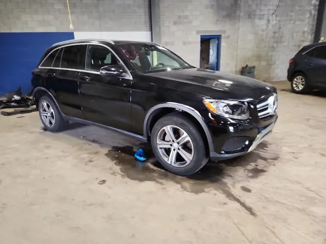 2017 MERCEDES-BENZ GLC 300 4MATIC  
