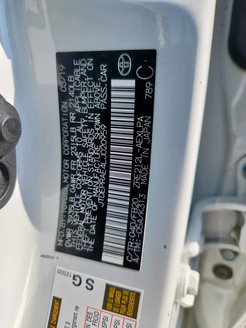 2020 TOYOTA COROLLA LE  