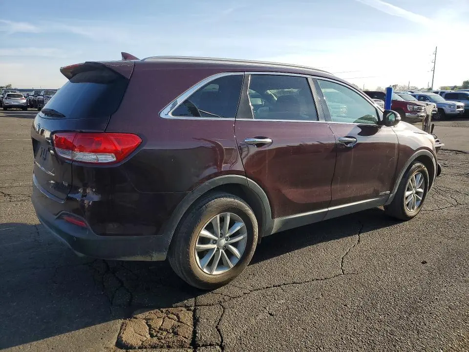 2017 KIA SORENTO LX V6  